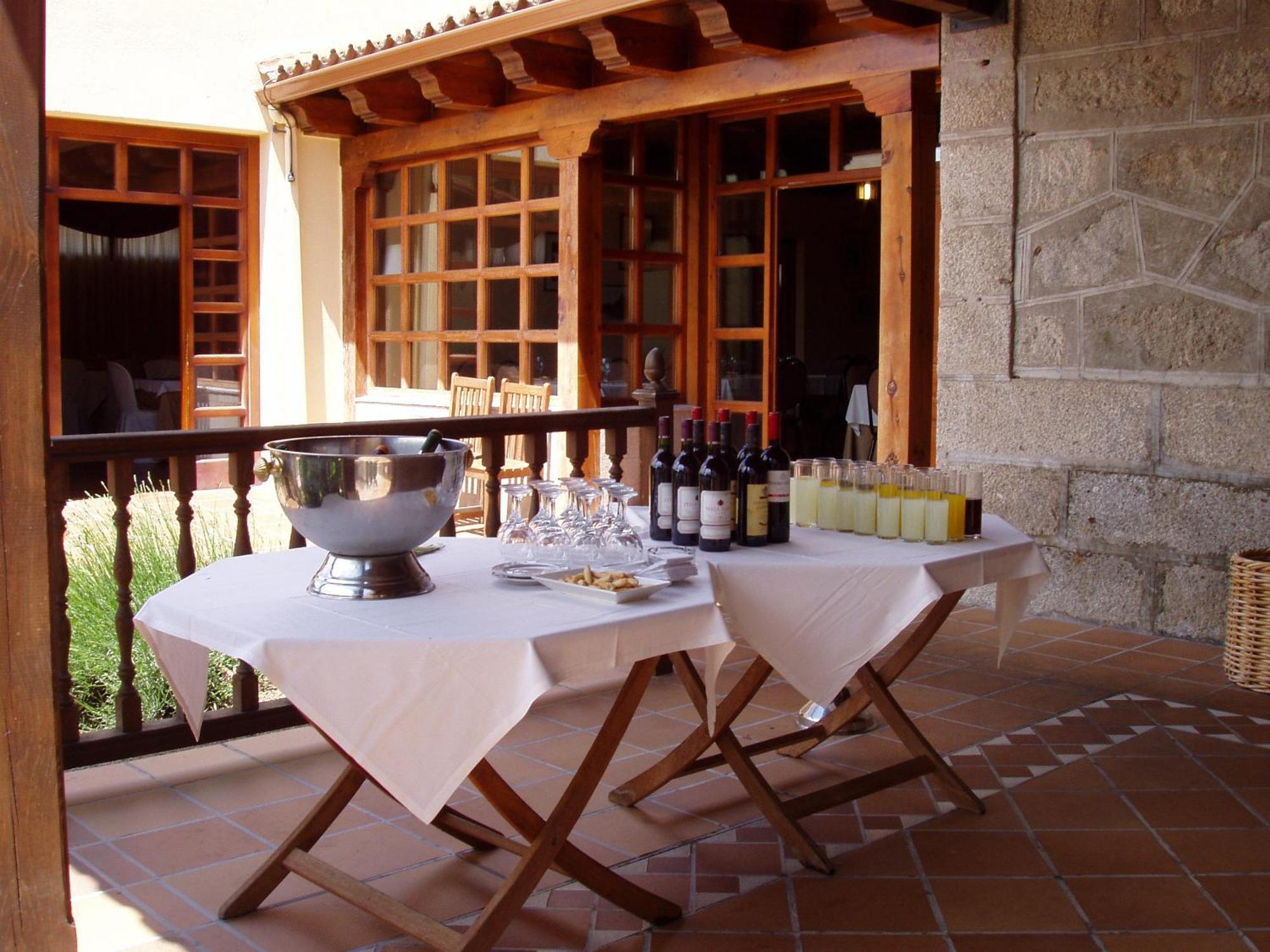 סבררוס Hotel El Castrejon מראה חיצוני תמונה